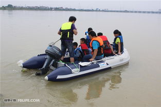 六一兒童節，婺江上的歡樂啟航 3.8米橡皮艇與派尼爾船外機的親子初體驗